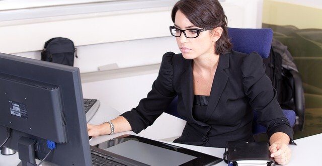 מזכירה רפואית